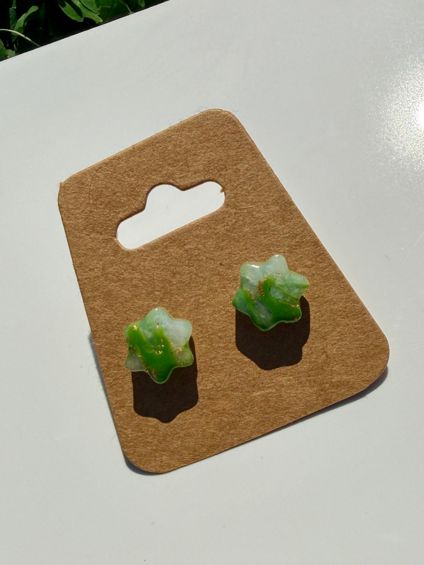 Flower studs